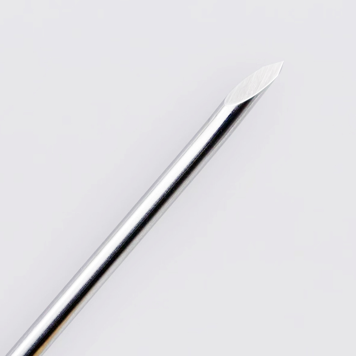 Customized Solid  Stainless Steel Bone Marrow Puncture Needle with Triple Bevel 